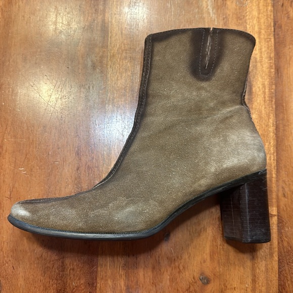Franco Sarto Vintage Suede Boots - Picture 6 of 10